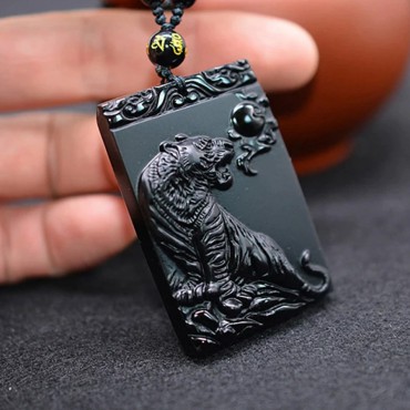 Must obsidiaan amulett Tiiger